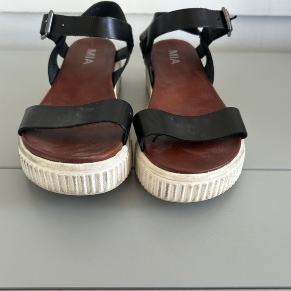 Mia Black Platform Sandal Sz 7.5 - Picture 8 of 11